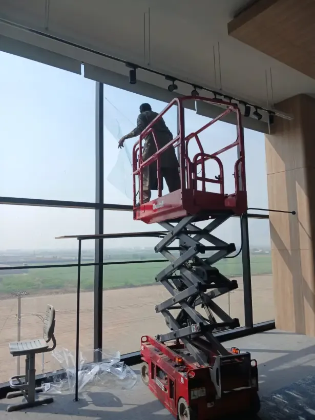 Interloop, window film by Protek Devices